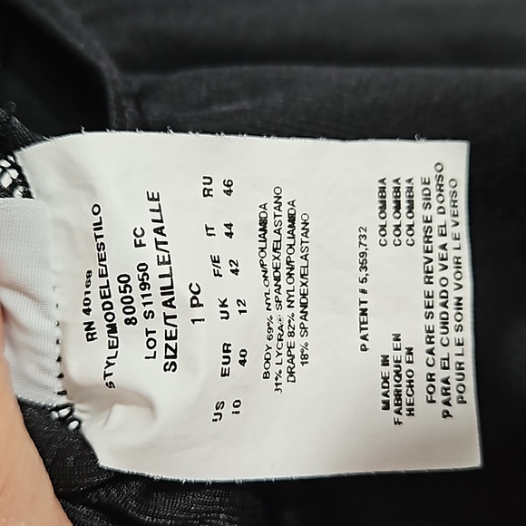 Miraclesuit Swim Black Hamden Mixed Up Underwire Swimsuit 10 - Picture 11 of 12